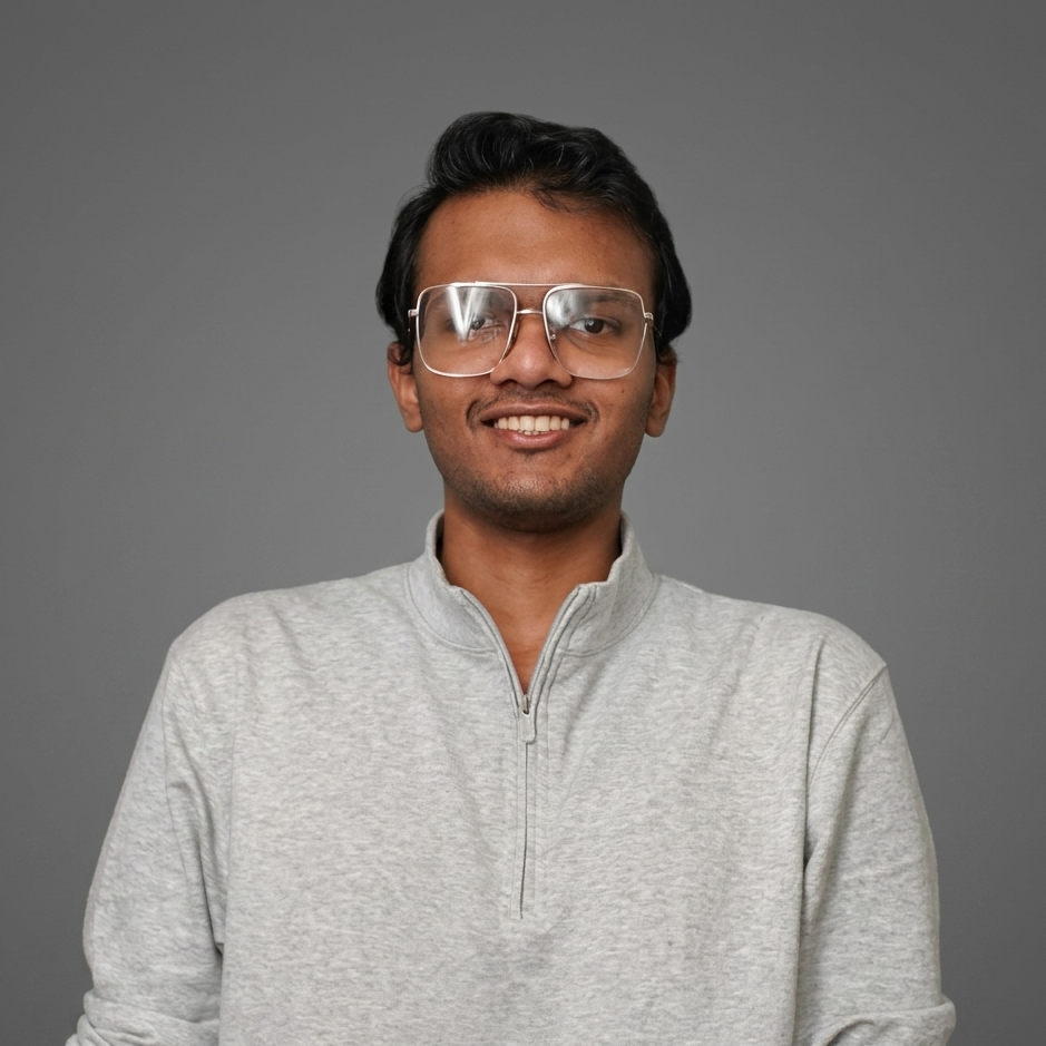 prof_pic_linkedin_cropped.png